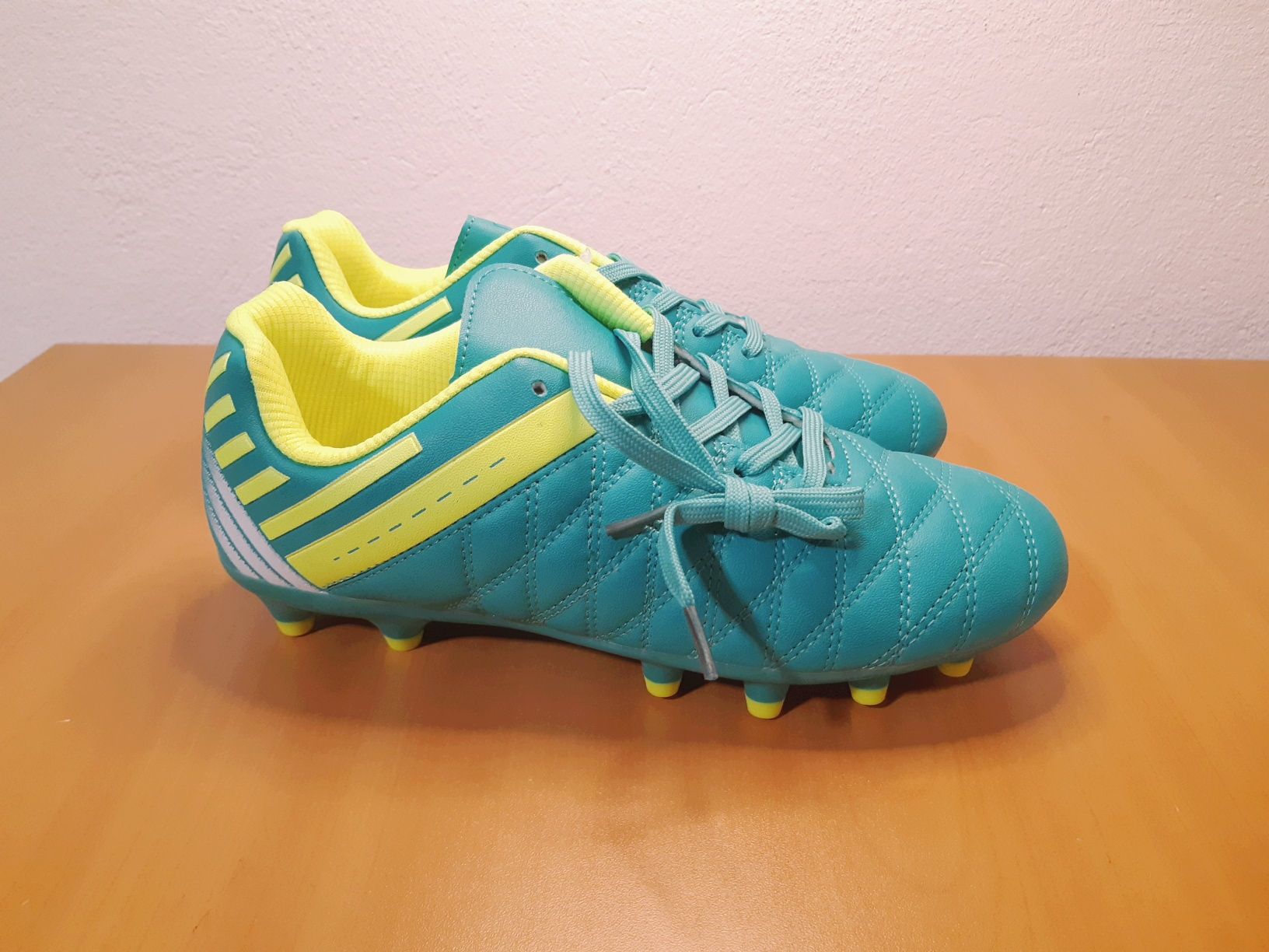 korki dziecięce r. 38 NOWE buty piłkarskie