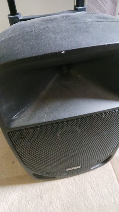 Coluna karaoke para peças