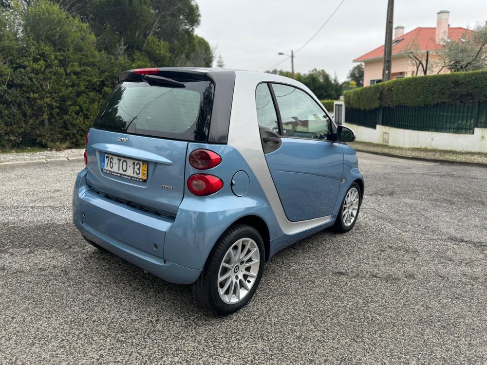 SMART FORTWO 1.0 GASOLINA AR CONDICIONADO  2011
