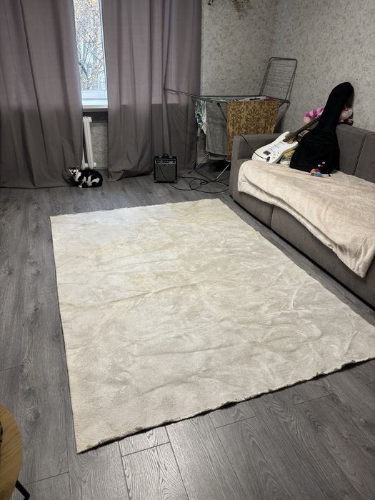 Ковер белый ванильный Большой самовывоз Киев
