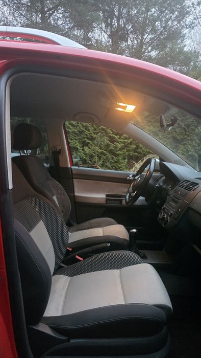 Volkswagen cross polo 1.6mpi sprowadzony