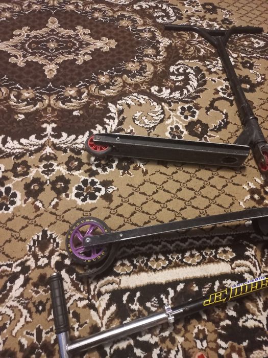 Два самокати трюкові за 200грн