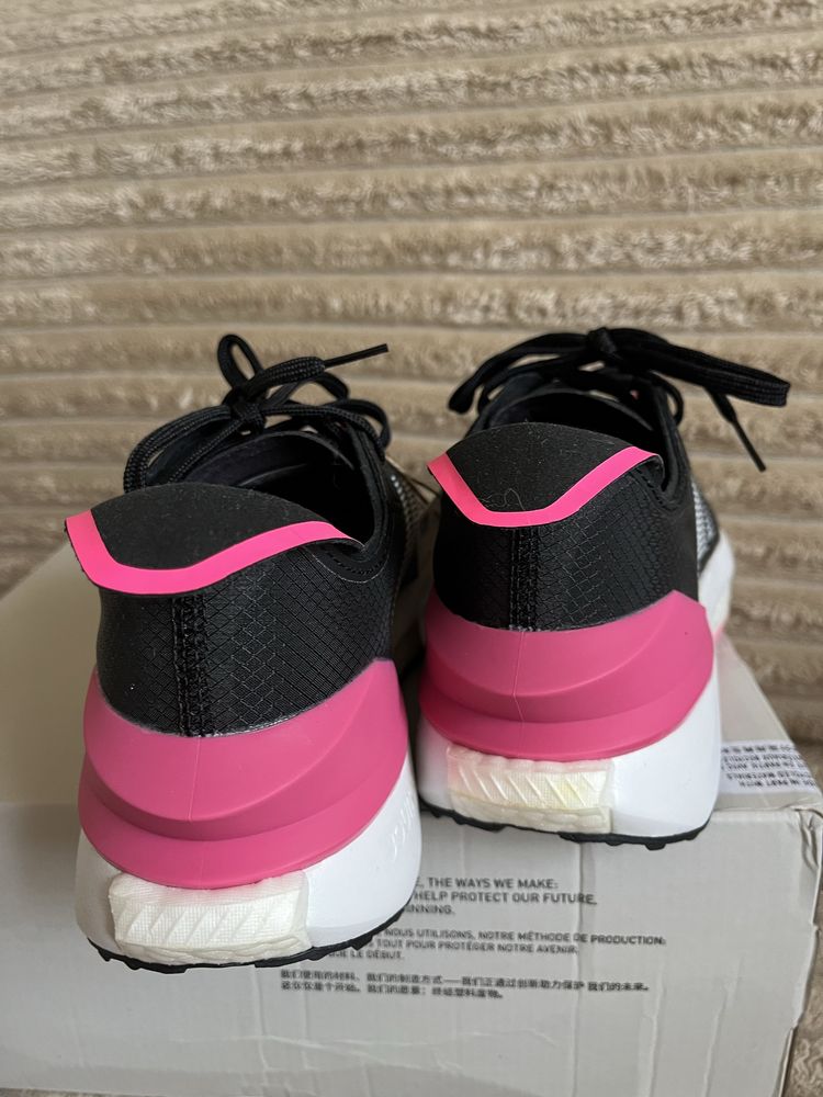 Кросівки adidas us9