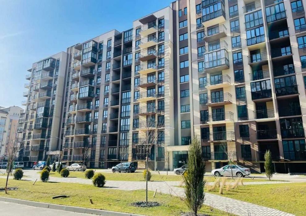 Видова 3-кімнатна в ЖК Кришталеві джерела, вул. Метрологічна 107