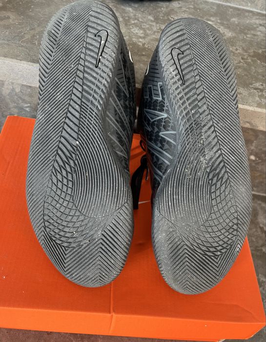 Chuteiras Nike(originais) tamanho 38,5 pouco uso