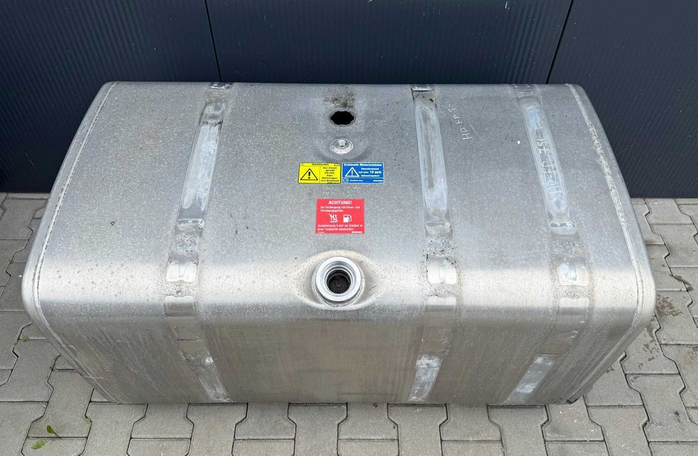 zbiornik paliwa SCANIA 500 L