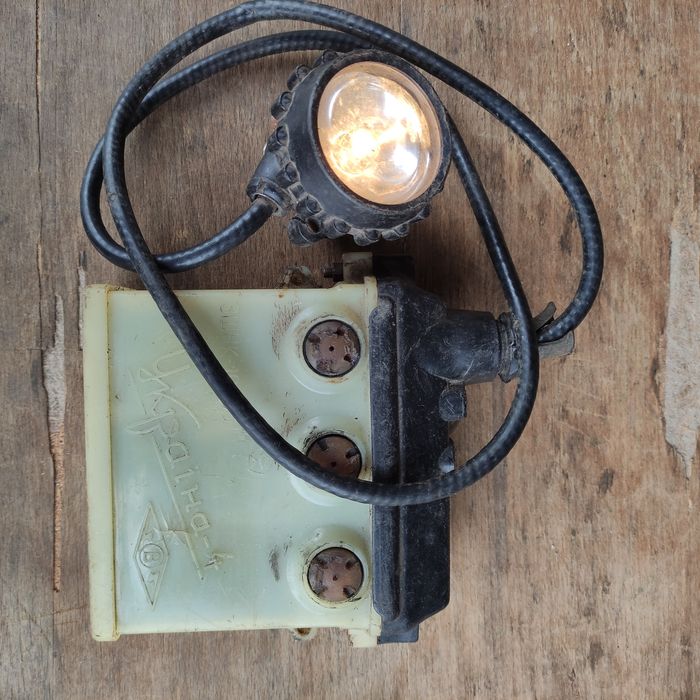 Шахтарський ліхтар в чудовому стані