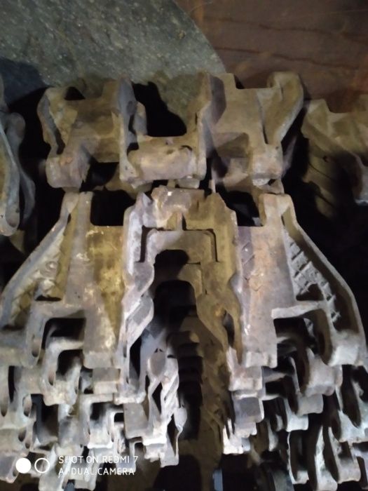 Продам трак,каток ,каретну,корпуса ДТ 75,Т 150