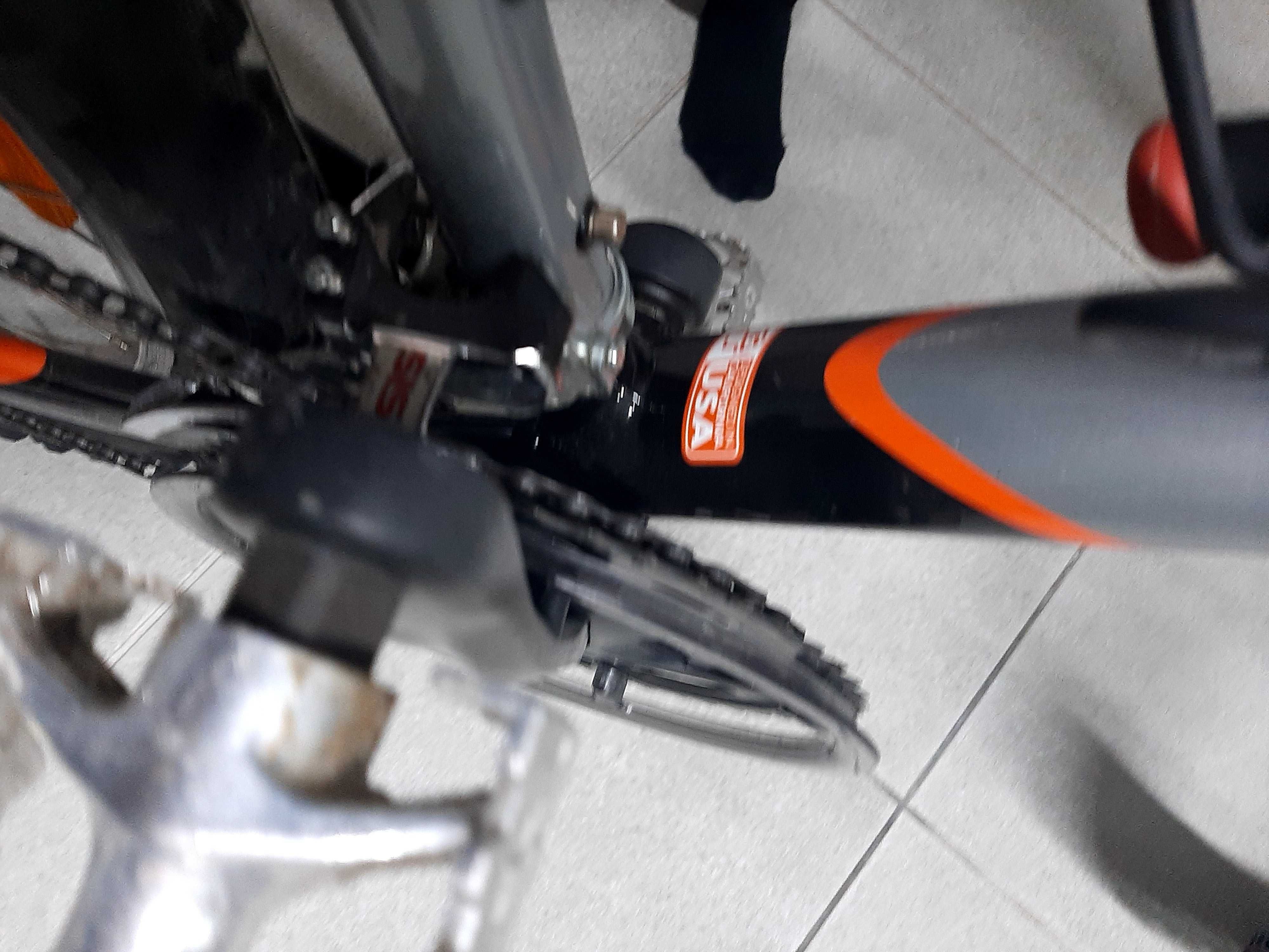 Vendo bicicleta BTT