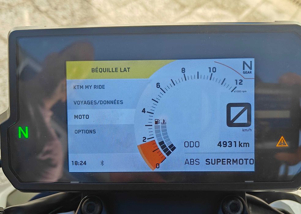 Vendo mota KTM duke 125 muito boa