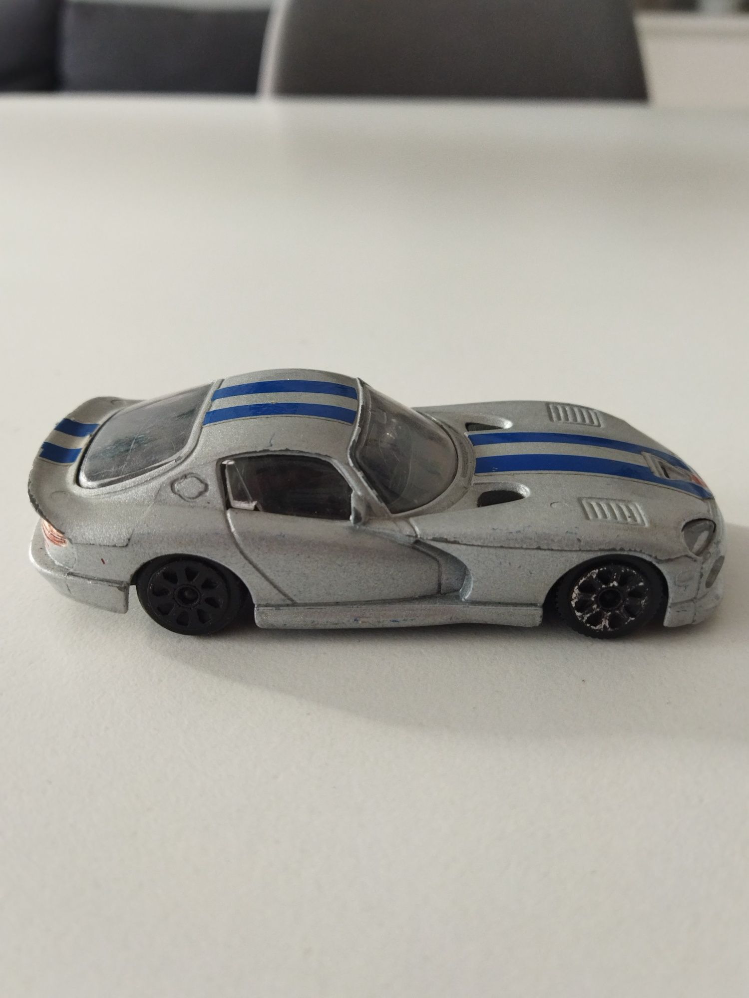 Model Dodge Viper GTS Coupe 1/43 Bburago odbiór Koszalin