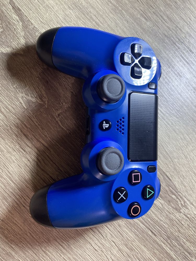 Геймпад Dual Shock 4
