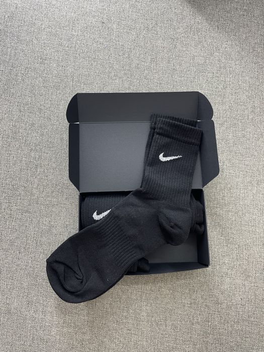 Nike Wysokie Czarne Skarpety 4 pary 42/46