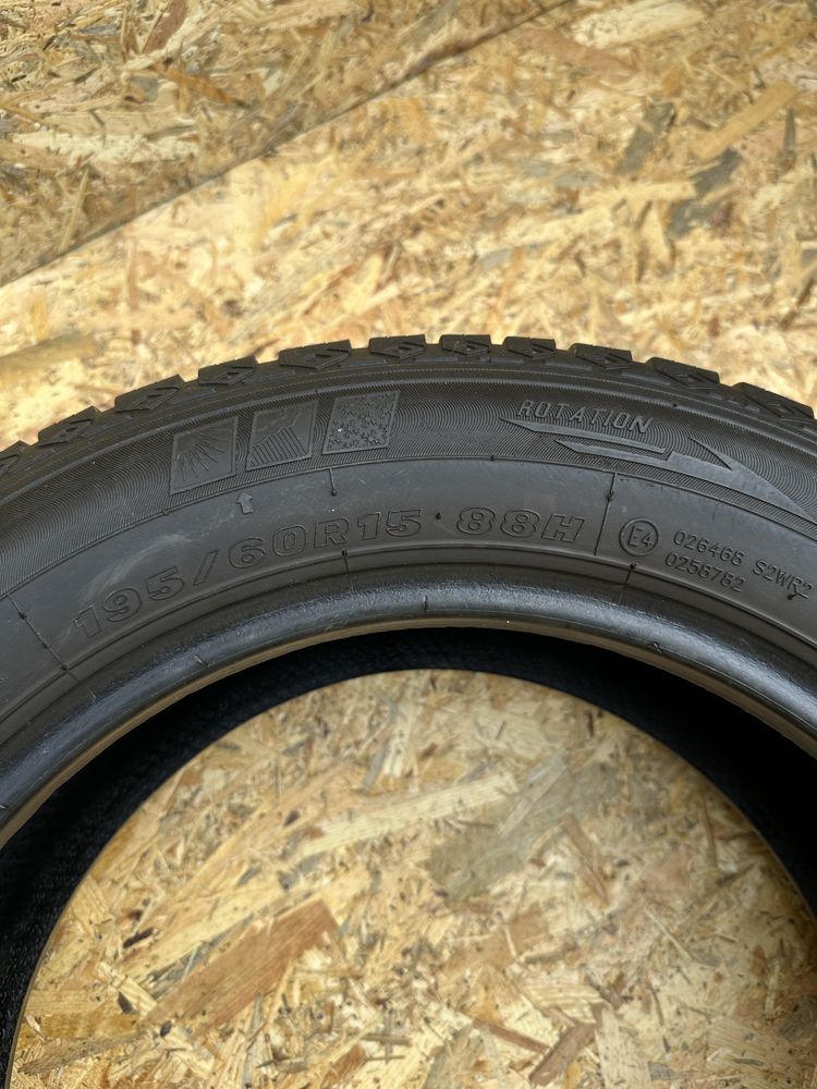 Пара шин 195/60 R15 88H MAXXIS ALLSEASON AP2. гума резина шини.