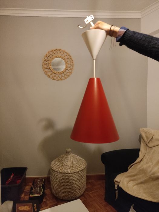 Candeeiro Vermelho Hotta IKEA