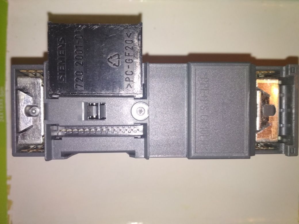 Simatic 6ES7322-5FF00-0AB0 модуль цифрового вывода 8 каналов по 2А.