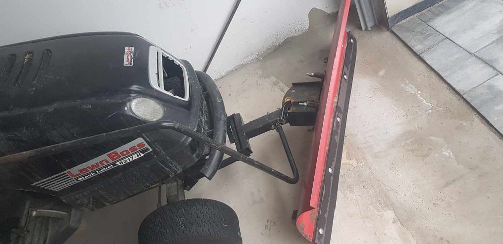 Pług do śniegu kosiarka traktorek