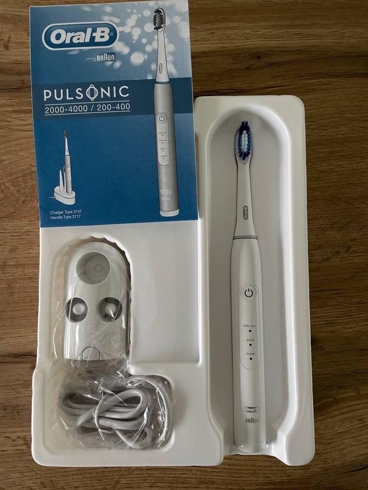 Oral-B Pulsonic 2000