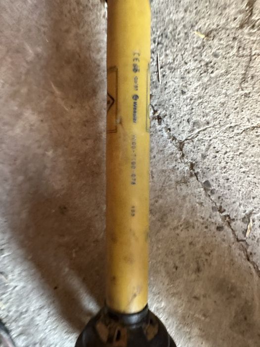 Wał przegubowy  teleskopowy