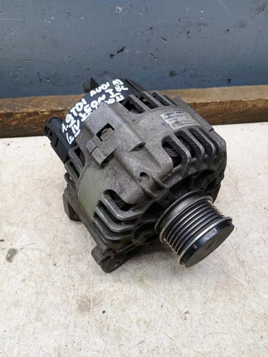 Alternator VALEO 120A Golf IV 4 Leon I Audi A3 8L Octavia I Bora