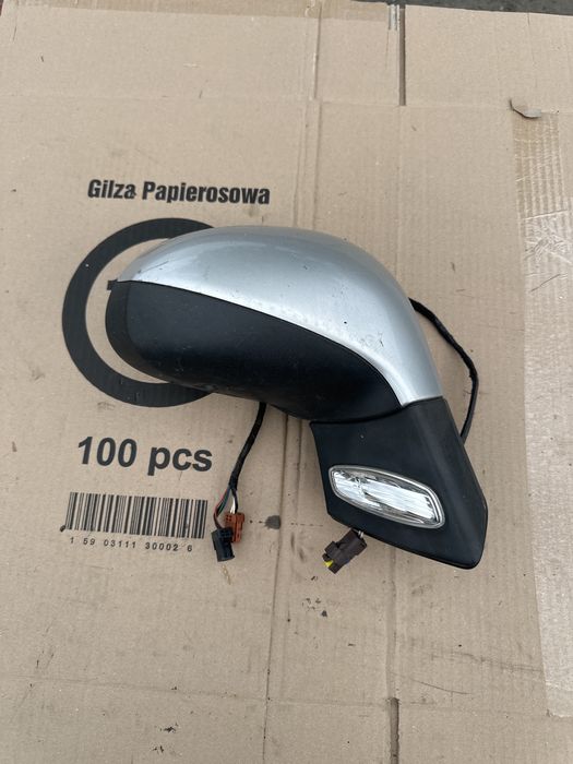 Lusterko prawe peugeot 207 lift