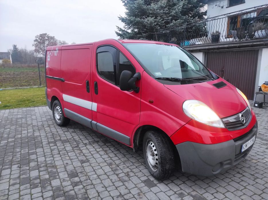 Opel VIVARO  OPEL VIVARO - niski przebieg