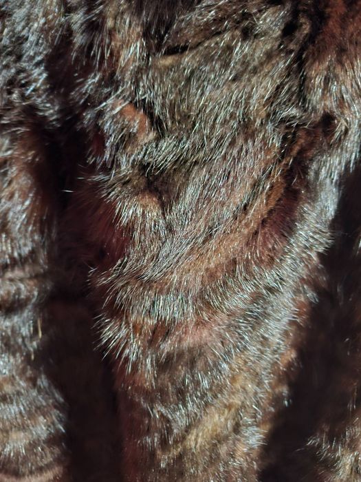 Натуральна я шуба из кусков норки (Греция)