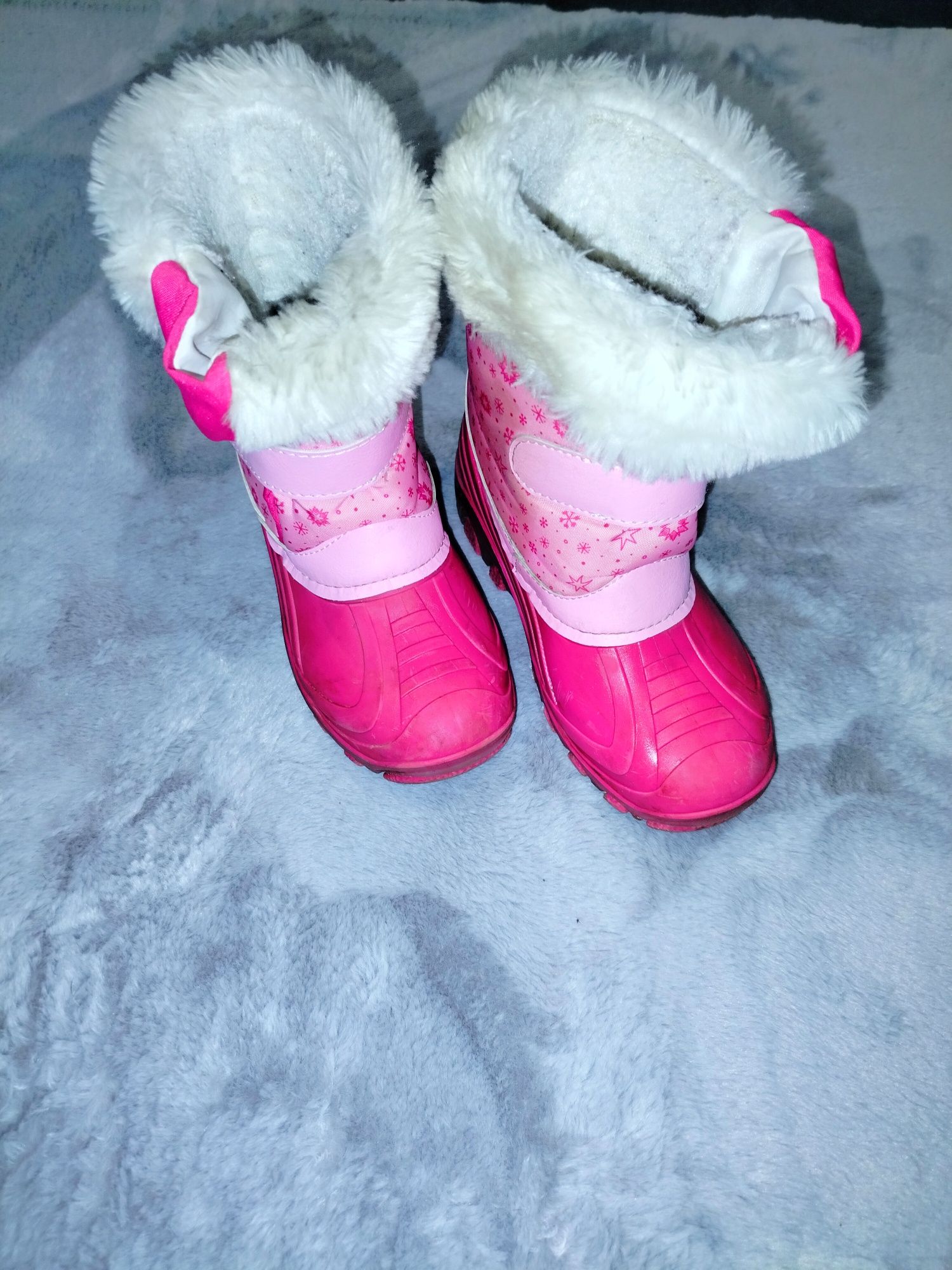 Sprzedam buty zimowe dla dziewczynki