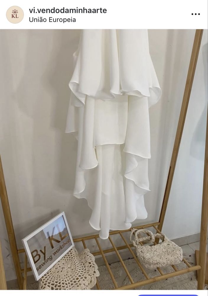 Blusa jatobà branca , ecologicamente produzidas , peças artesanais