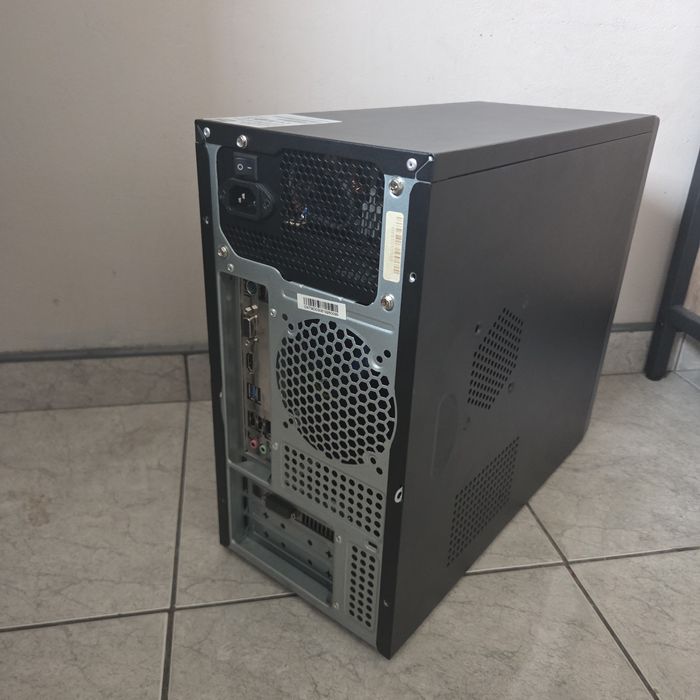 Komputer do gier, gamingowy GTX 1080, 16GB RAM, Intel 9th Gen, SSD