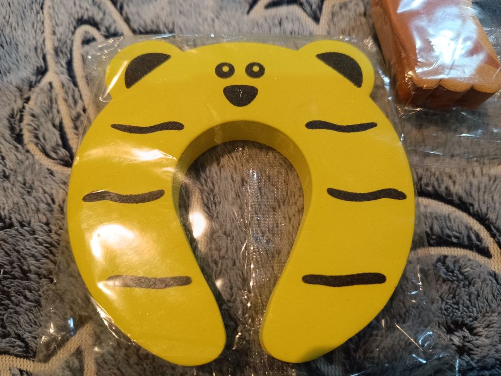 Proteção para portas. Infantil