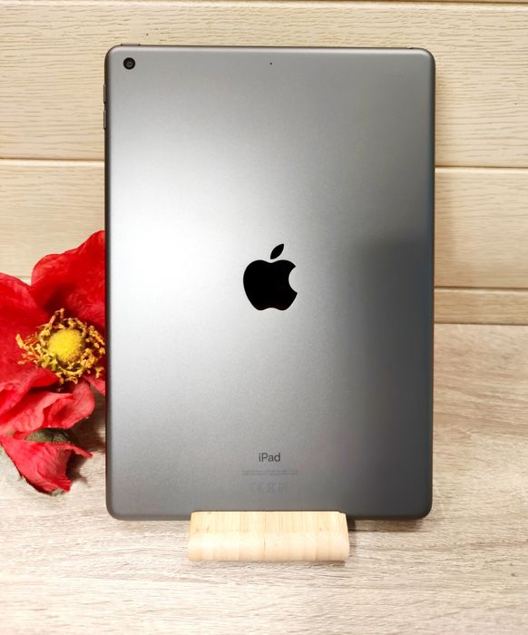 Планшет iPad Apple 8*32GB.(2020г).Wifi.