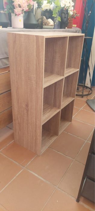 Modulo de cubos madeira