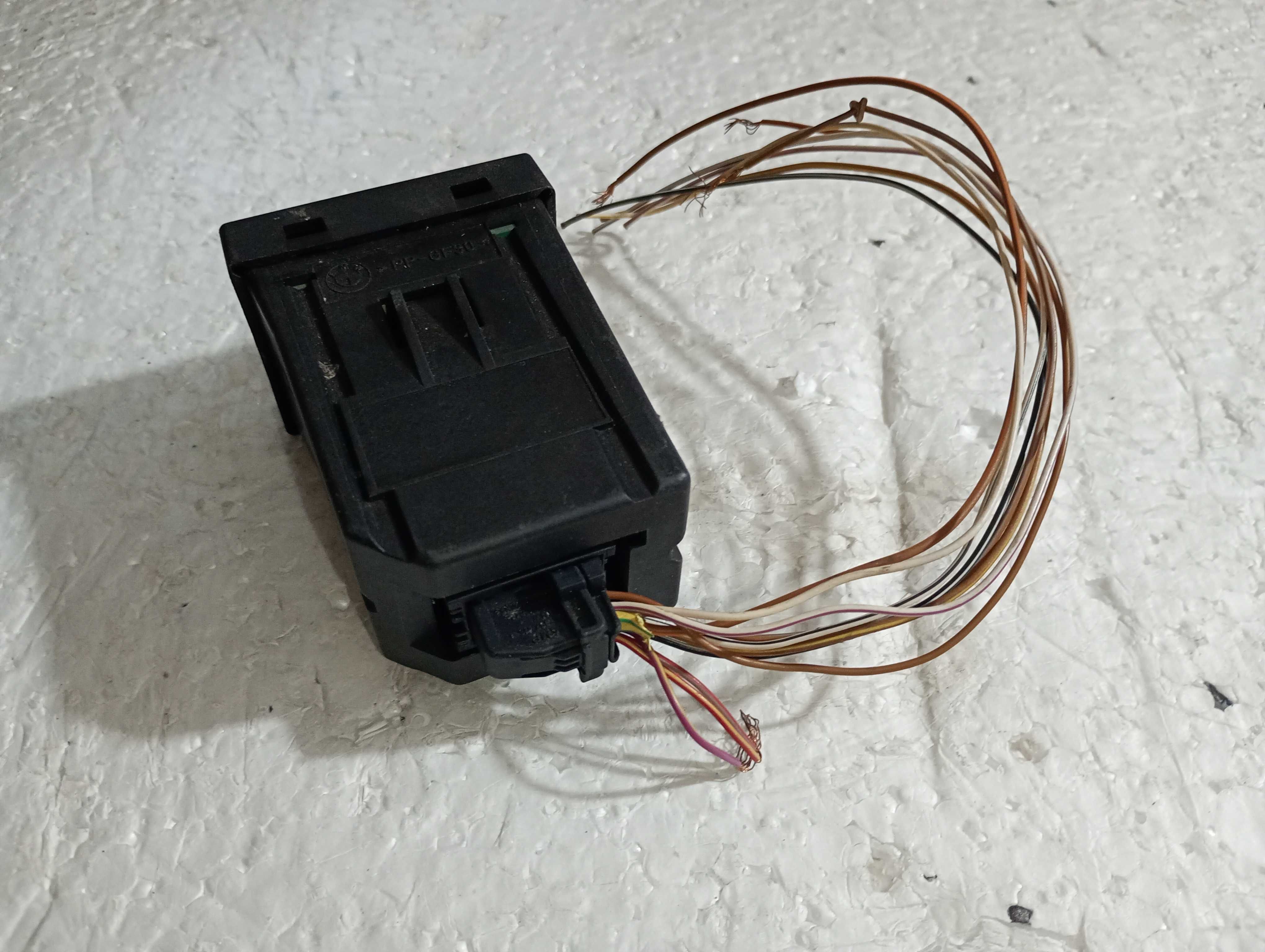 Komputer pokładowy OBC + wtyczka BMW E36 Compact/Z3 R4 1.6 1.8 1.9