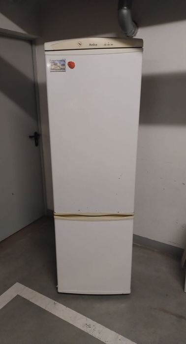 Lodówka z Transportem