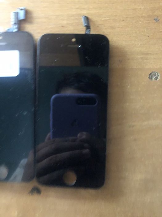 iPhone 8 plus , iPhone 7 , iPhone 5 , екраны Оригинал их много
