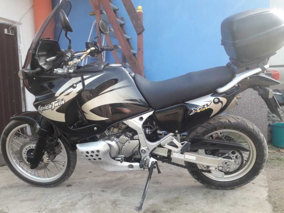 Honda XRV 750 Africa Twin – bardzo dobry stan!