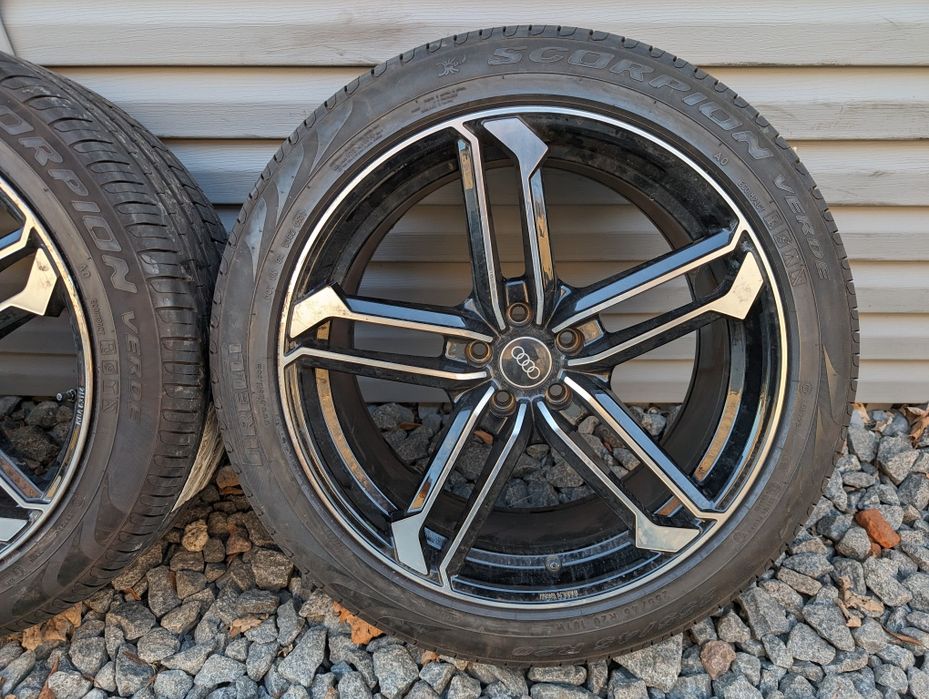 Колеса в зборі диски + шини Audi 5*112 R20 Pirelli 255/45 R20 Scorpion