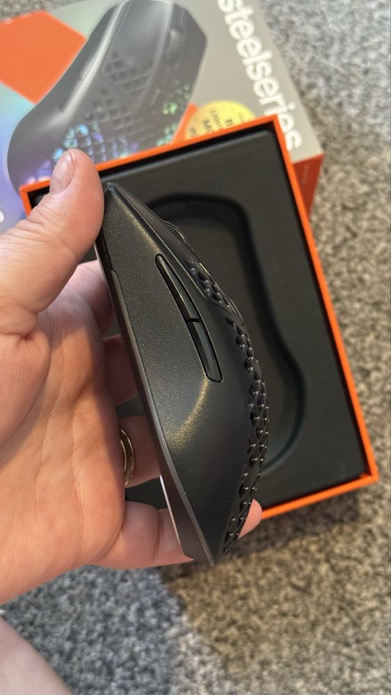 Mysz gamingowa bezprzewodowa Steelseries Aerox 3 Wireless czarna