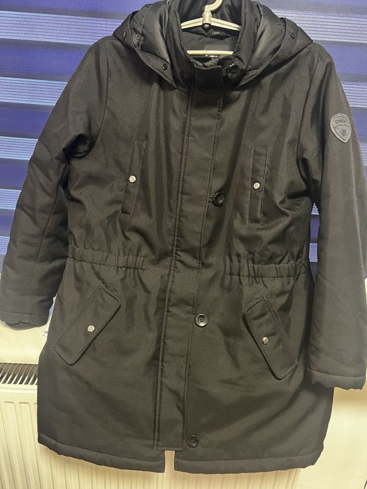 Продам жіночу куртку ХЛ