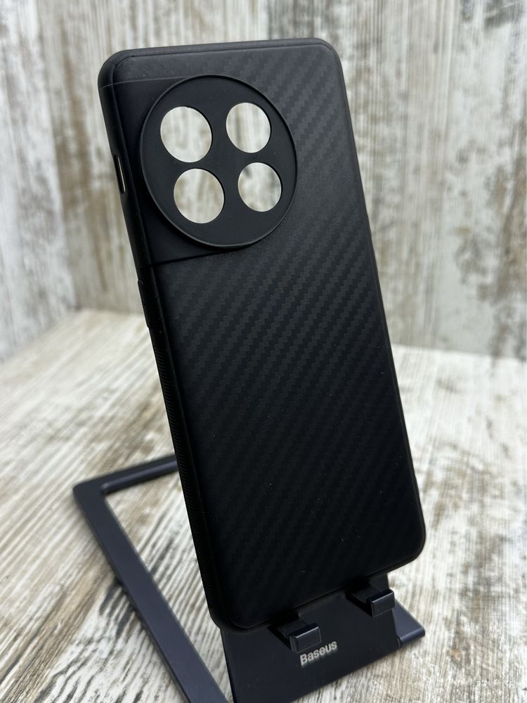 Чехол тонкий Carbon TPU на OnePlus 10 Pro/ 11/ Nord 2 чохол