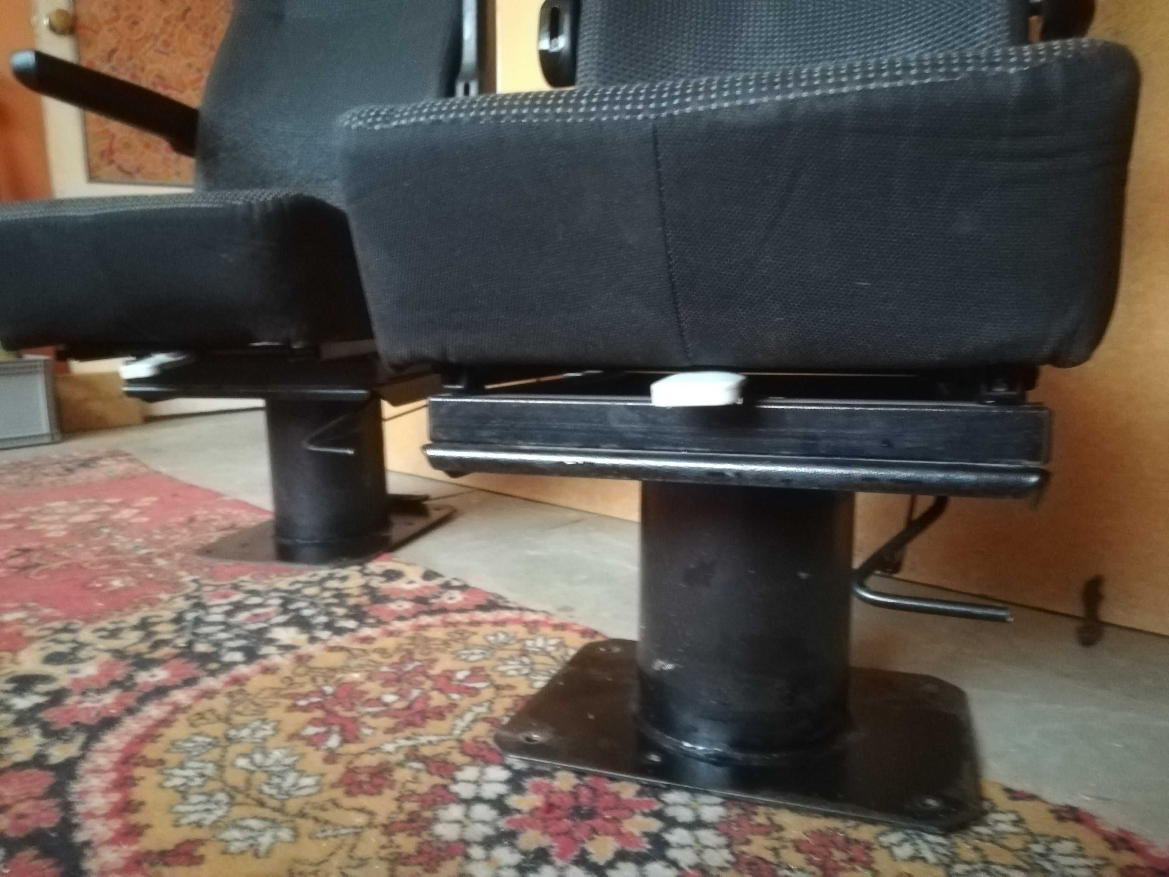 Fotele obrotowe - kamper, bus, motorówka.