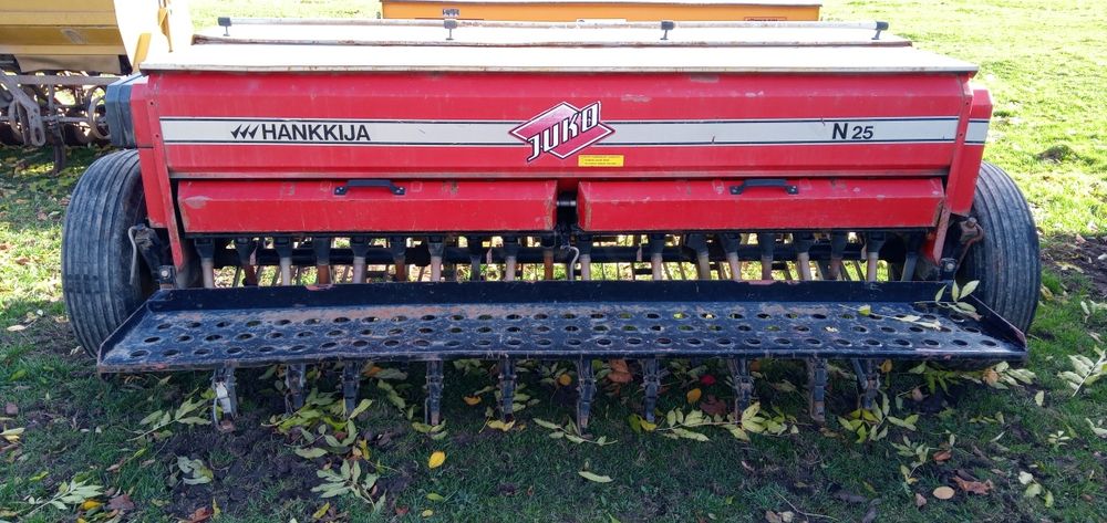 Juko N-25 Siewnik Zbożowy + Nawozy 2.50m