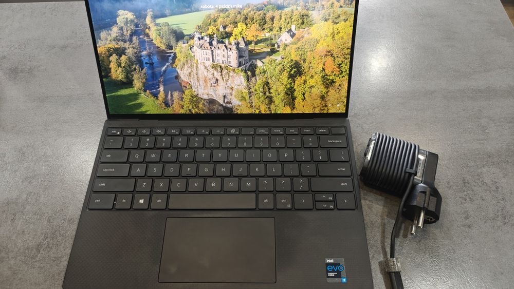 Aluminiowy Dell XPS 9310 i7-1185G7 16GB 1TB IPS 4K Dotyk Idealny Ideal