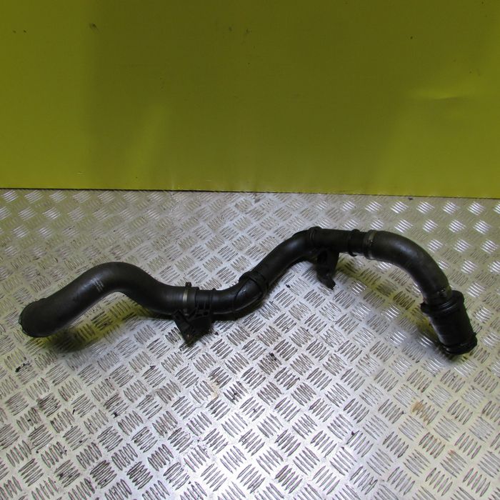 Патрубок интеркулера Трафик 3 Виваро примастар інтеркулер Т3