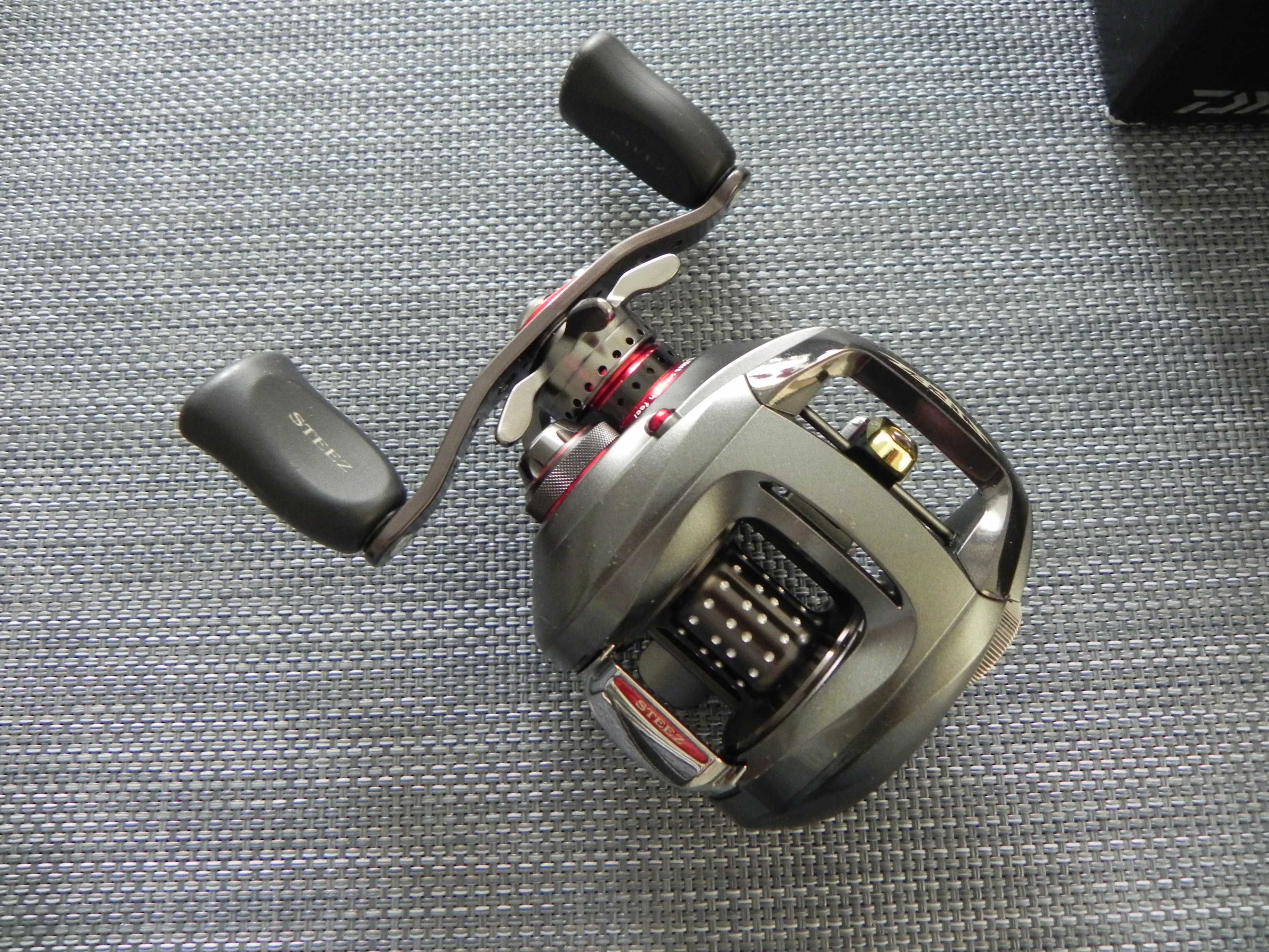 Мультіплікаторна катушка Daiwa Steez 100SHL