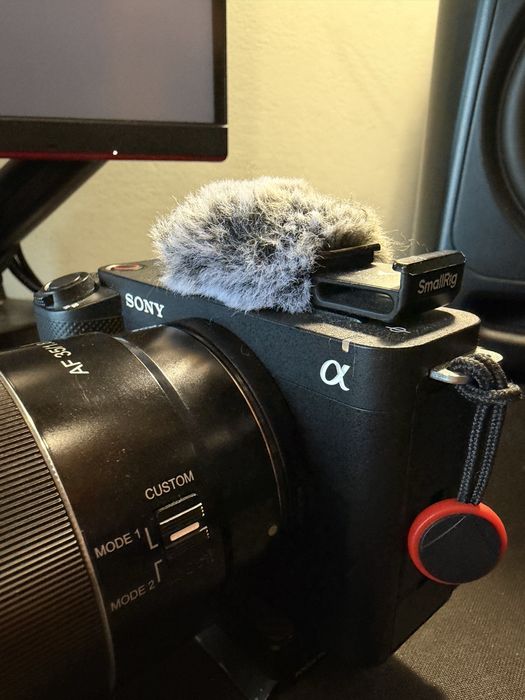 Sony ZV-E1 com caixa e fatura