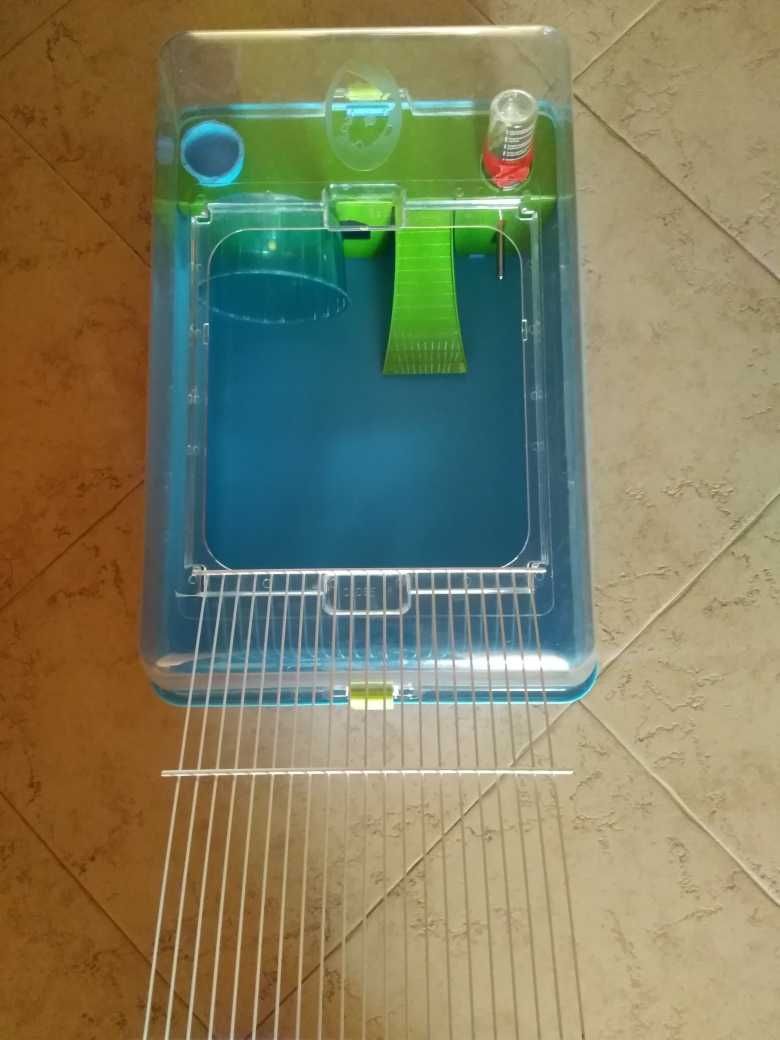 Gaiola completa com roda para Hamster