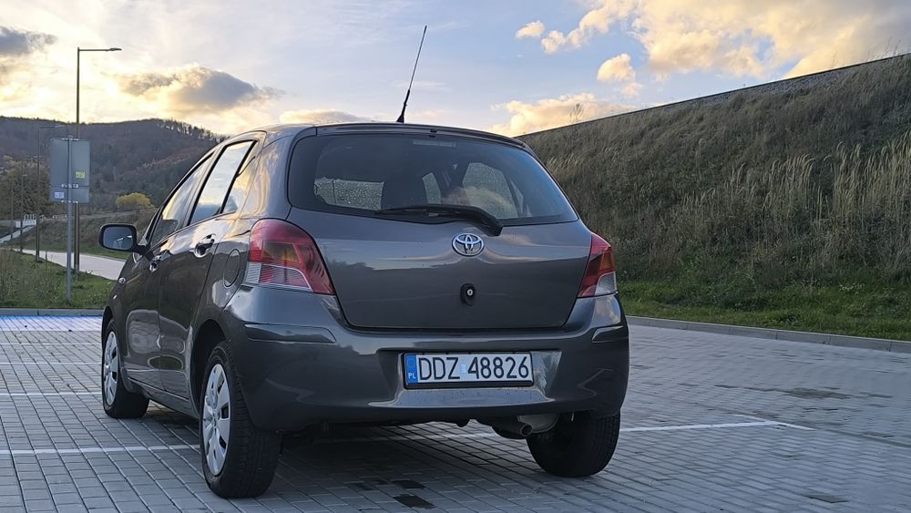 Toyota Yaris 1.33 101 KM • 2009 • Niezawodna i ekonomiczna