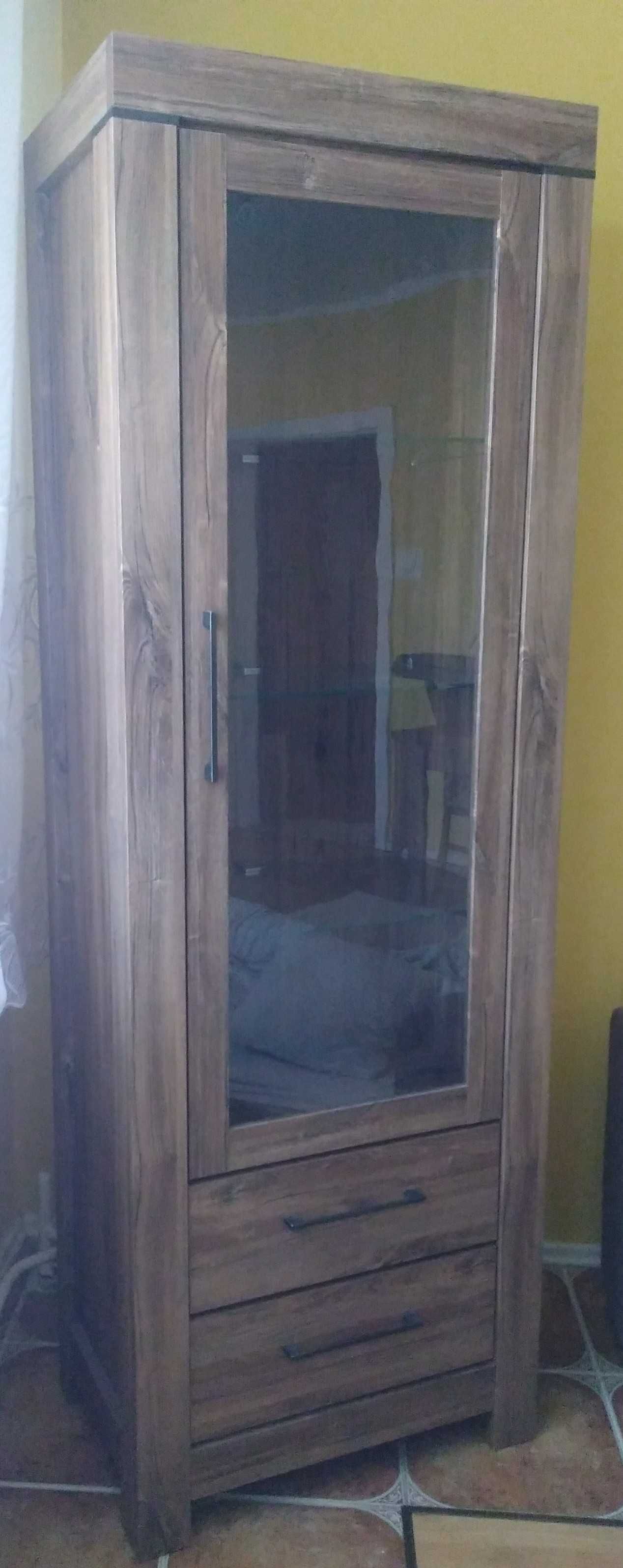 Witryna BRW Gent 68 x 42 x 200 cm podświetlenie - jak nowa